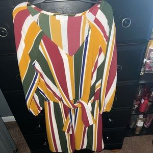 Size M multicolored dress